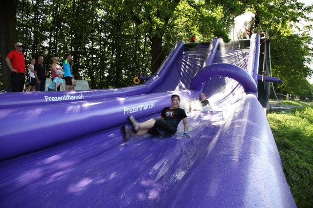Mobilny Water Slide odwiedzi Karpacz ju 9 - 10 lipca