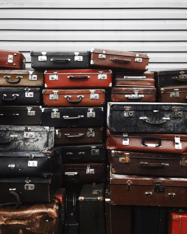Z wakacyjn walizk do samolotu. Ile zapacimy za baga w tanich liniach lotniczych?